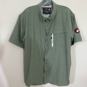 Canada weather gear sz XL men’s sport style shirt in a sage green. Super style